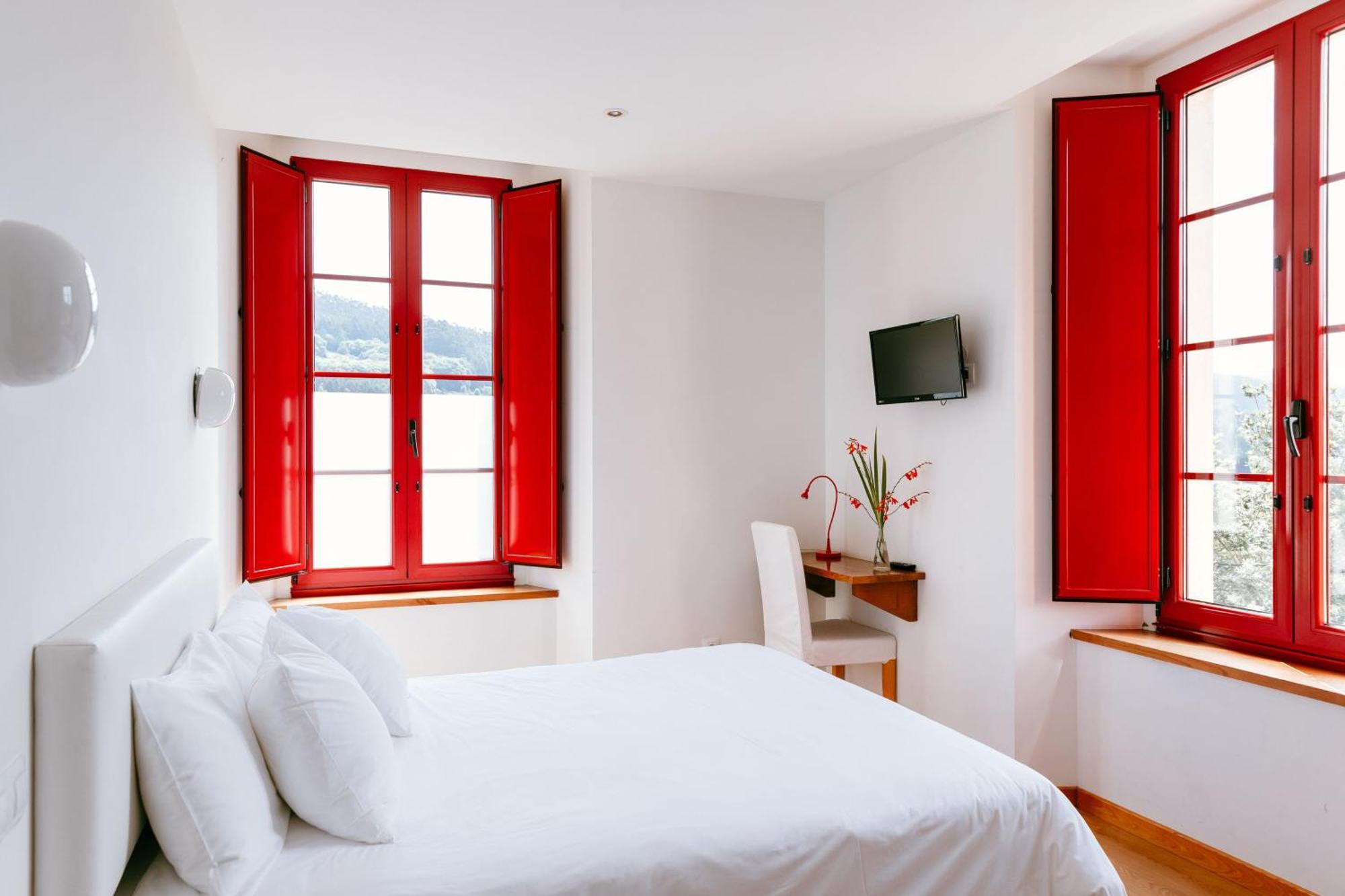 Hotel El Castano Dormilon ซานตามาร์ตา เด ออร์ติเกรา ภายนอก รูปภาพ